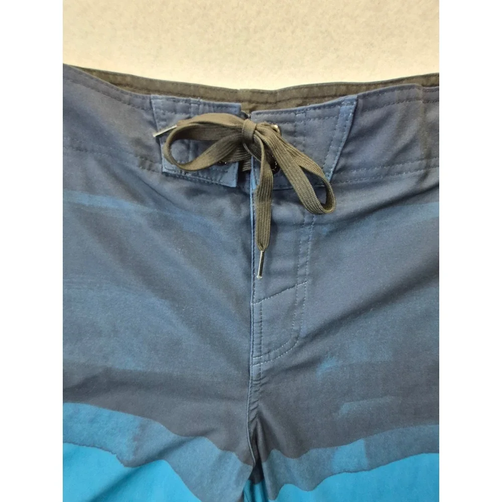 O'Neill Ombre Board Shorts Blue Gradient Men's Size 34 RN 85773